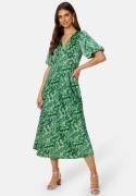 Bubbleroom Occasion Yvie Dress Green / Patterned 34