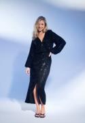 Bubbleroom Occasion Sequin Wrap Gown Black XL