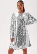 YAS Yaschekka Ls Dress Silver/W Sequins S