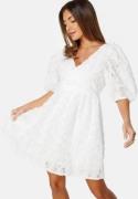 Bubbleroom Occasion 3D Puff Sleeve Dress White S