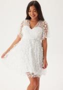 Bubbleroom Occasion 3D Floral V-neck Dress White 48