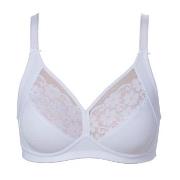 Trofe Iris Soft Bra BH Vit B 90 Dam