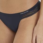 Tommy Hilfiger Trosor Lace Trim Logo Thong Marin X-Large Dam