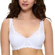 Triumph BH Amourette Wired Bra With Lace Vit A 80 Dam