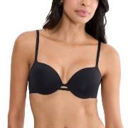 Triumph BH Body Make-Up Illusion WHP EX Svart B 75 Dam