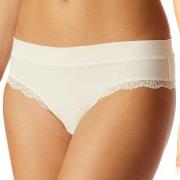Schiesser Trosor Unique Cotton Lace Brazilian Brief Creme bomull 36 Da...