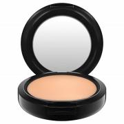 MAC Studio Fix Powder Plus Foundation (olika nyanser) - NW33