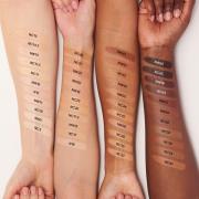 MAC Studio Fix 36HR Smooth Angles Concealer (Various Shades) - NC44
