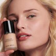 Giorgio Armani Luminous Silk Foundation 30 ml (olika nyanser) - 5.25