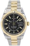 Rolex Herrklocka 326933-0002 Sky-Dweller Svart/18 karat gult guld