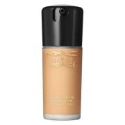 MAC Studio Radiance Serum-Powered Foundation NC40 30 ml