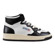 Autry Trendiga lädersneakers med USA-flagga Black, Dam