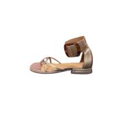 Chie Mihara Wajai Platta Sandaler - Storlek 39 Beige, Dam