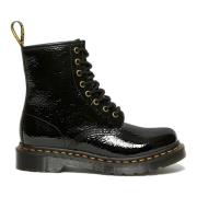 Dr. Martens Klassiska 8-Ögla Läderstövlar Black, Dam