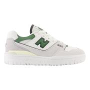 New Balance 550 Sea Salt med Nori och Timberwolf Sneakers White, Dam