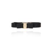 Salvatore Ferragamo Logo Präglat Läderarmband Black, Dam