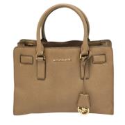 Michael Kors Pre-owned Pre-owned Laeder totevskor Beige, Dam