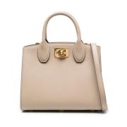 Salvatore Ferragamo Beige Toteväska med Guld Detaljer Beige, Dam