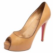 Christian Louboutin Pre-owned Pre-owned Laeder klackskor Beige, Dam