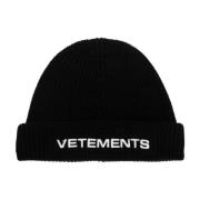 Vetements Beanie med logotyp Black, Dam