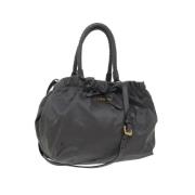 Prada Vintage Pre-owned Nylon handvskor Gray, Dam