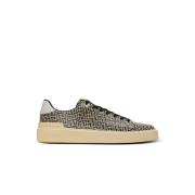 Balmain B-Court Flip tränare i monogram PB Labyrinth kalvskinn Black, ...