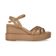 Paloma Barceló Beige Kilklack Sandal med Fotledsrem Beige, Dam