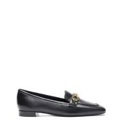 Stuart Weitzman Fyrkantig Loafer med SW Logo Ornament Black, Dam