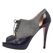 Christian Louboutin Pre-owned Pre-owned Tyg stvlar Black, Dam