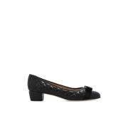 Salvatore Ferragamo ‘Vara’ pumpar Black, Dam