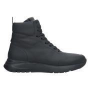 Estro Kvinnors Svarta High-Top Sneakers gjorda av Äkta Läder Er0011406...