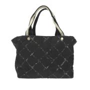 Chanel Vintage Pre-owned Nylon chanel-vskor Black, Dam