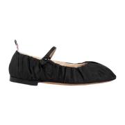 Thom Browne Svarta Veckade Varsity Loafers Lädersula Black, Dam