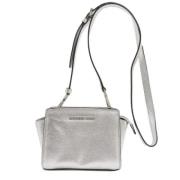 Michael Kors Pre-owned Pre-owned Tyg axelremsvskor Gray, Dam