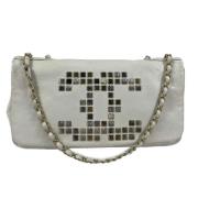 Chanel Vintage Pre-owned Laeder axelremsvskor Gray, Dam