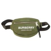 Burberry Vintage Pre-owned Nylon crossbodyvskor Green, Dam