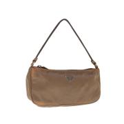 Prada Vintage Pre-owned Nylon hem-och-kontorstillbehr Brown, Dam