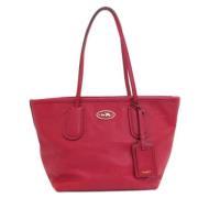 Coach Pre-owned Pre-owned Canvas totevskor Red, Dam