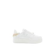 Windsor Smith Vita Lädersneakers med Tjurstycke White, Dam