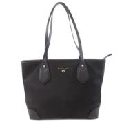 Michael Kors Pre-owned Pre-owned Nylon totevskor Black, Dam