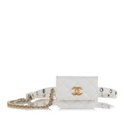 Chanel Vintage Pre-owned Laeder crossbodyvskor White, Dam