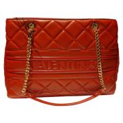 Valentino by Mario Valentino Röd Femme Axelväska med Kedjehandtag Red,...