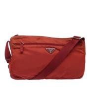 Prada Vintage Pre-owned Nylon axelremsvskor Red, Dam