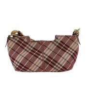 Burberry Vintage Pre-owned Canvas axelremsvskor Red, Dam