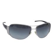 Prada Vintage Pre-owned Metall solglasgon Black, Dam