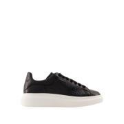 Alexander McQueen Svart läder Oversized Sneakers Black, Herr