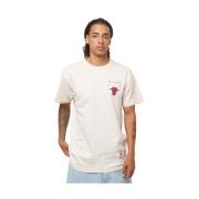 Mitchell & Ness Chicago Bulls Post Card Tee White, Herr