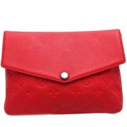 Louis Vuitton Vintage Pre-owned Tyg axelremsvskor Red, Dam