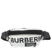 Burberry Vintage Pre-owned Tyg crossbodyvskor White, Dam