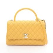 Chanel Vintage Pre-owned Canvas chanel-vskor Yellow, Dam